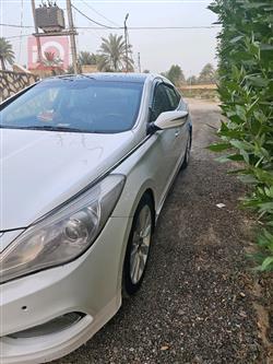 هيونداي أزيرا